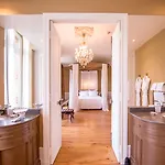Hotel Chateau De