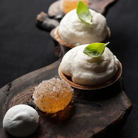 فندق Chateau De 5*