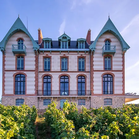 Hotel Chateau De
