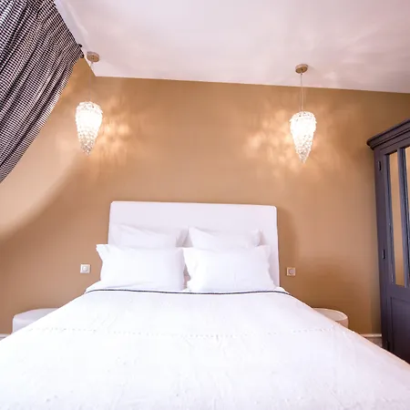 Chateau De 5* Sacy
