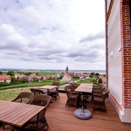 Chateau De Sacy
