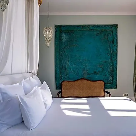 Chateau De Otel Sacy