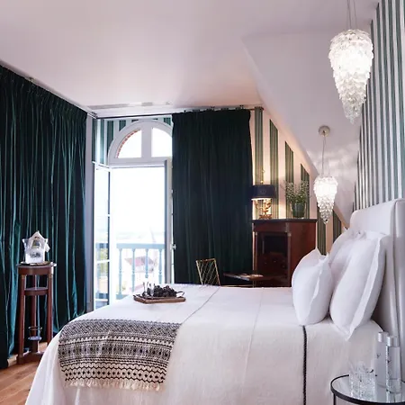 Chateau De 5* Sacy