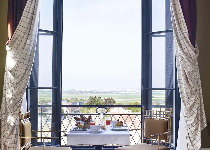 Hotel Chateau De Sacy